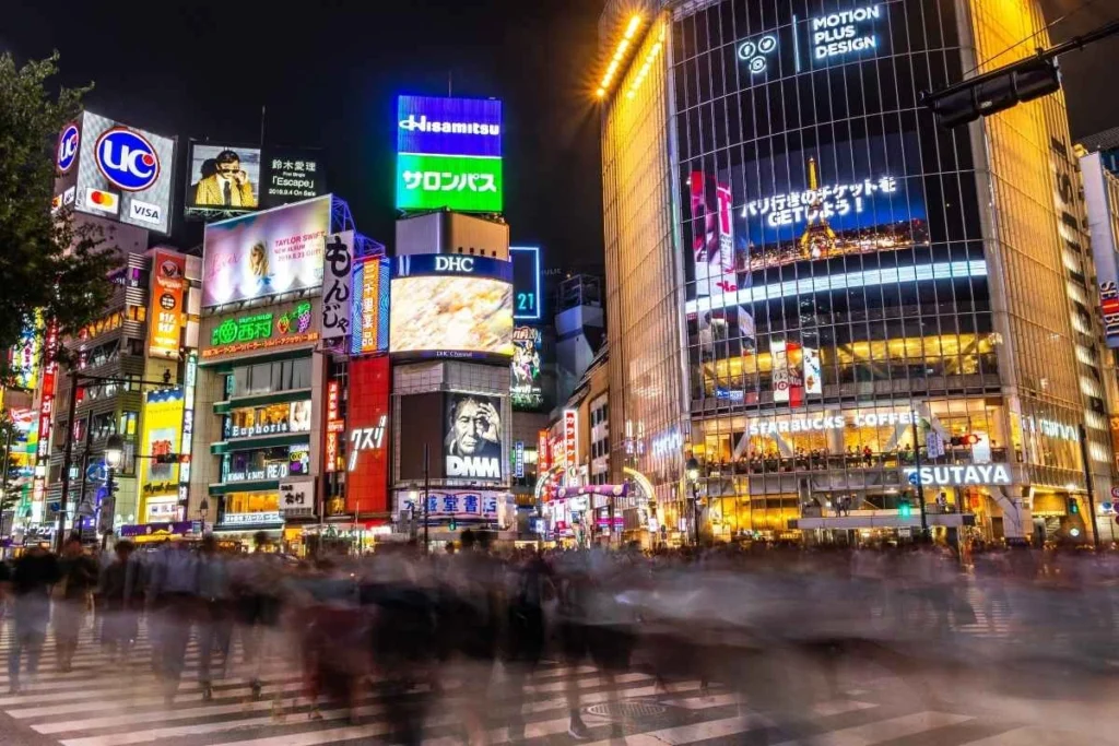 Japan on a budget life: night city
